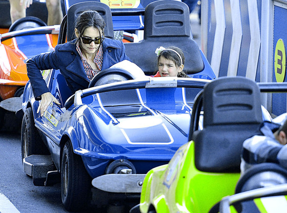 Katie Holmes, Suri Cruise