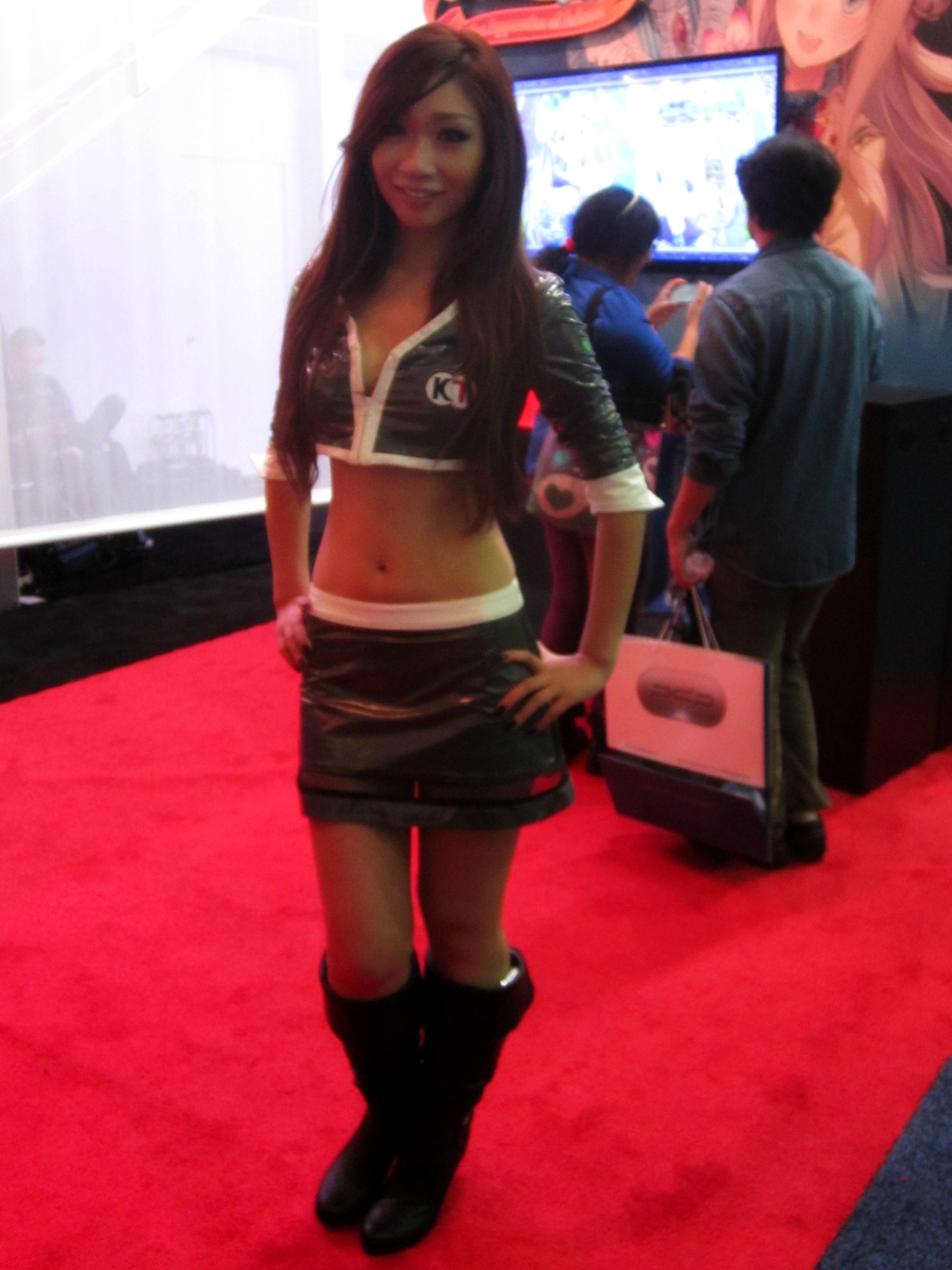 E3 2013: Booth Babes