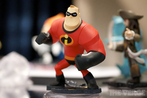 Disney_infinity_hands_on1_1020_medium